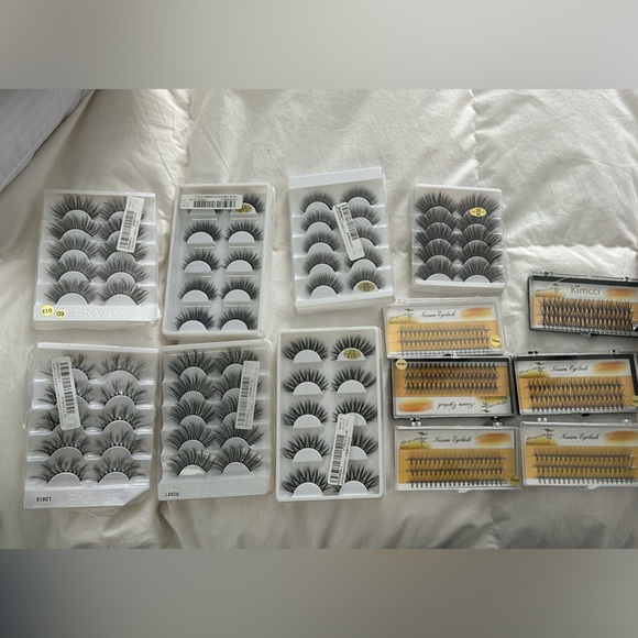 Eyelashes - Picture 9 of 12